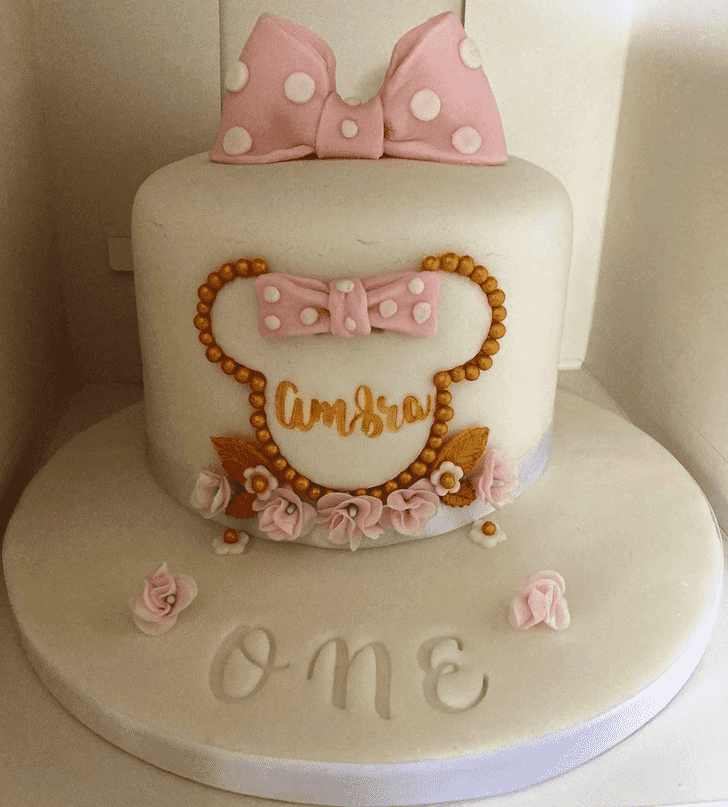 Delicate Mini Mouse Cake