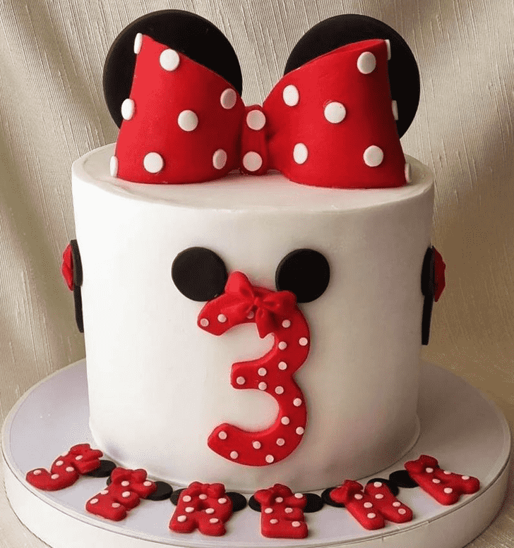 Shapely Mini Mouse Cake