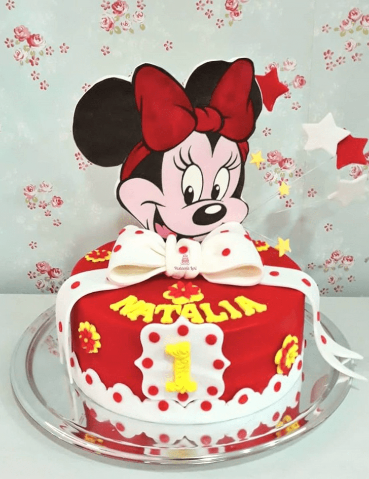 Handsome Minnie Mouse Cake