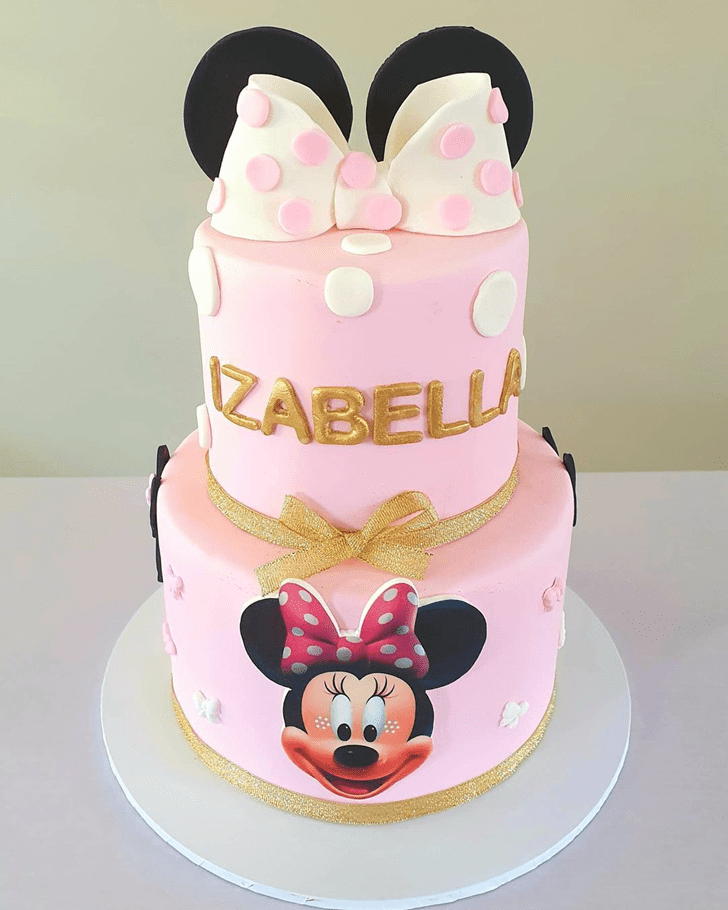 Wonderful Minnie Mouse Cake Design