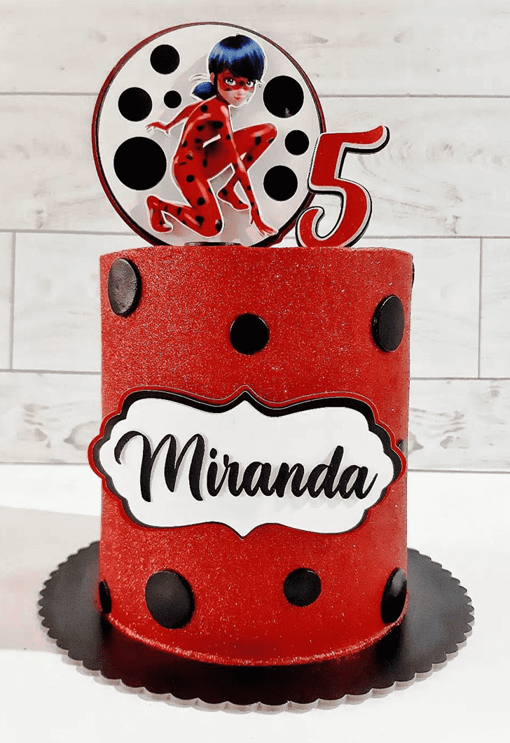 Nice Miraculous Ladybug Cake