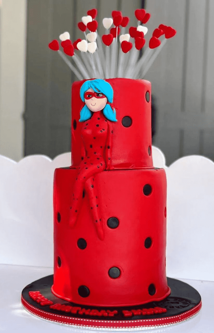 Wonderful Miraculous Ladybug Cake Design