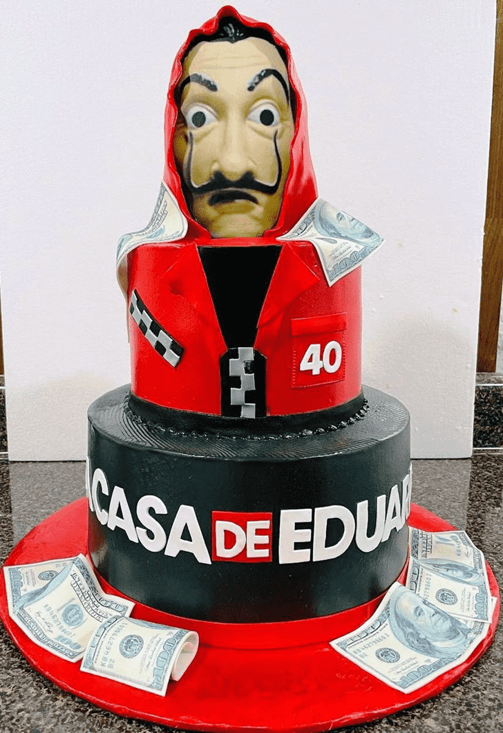 Pretty Money Heist Cake