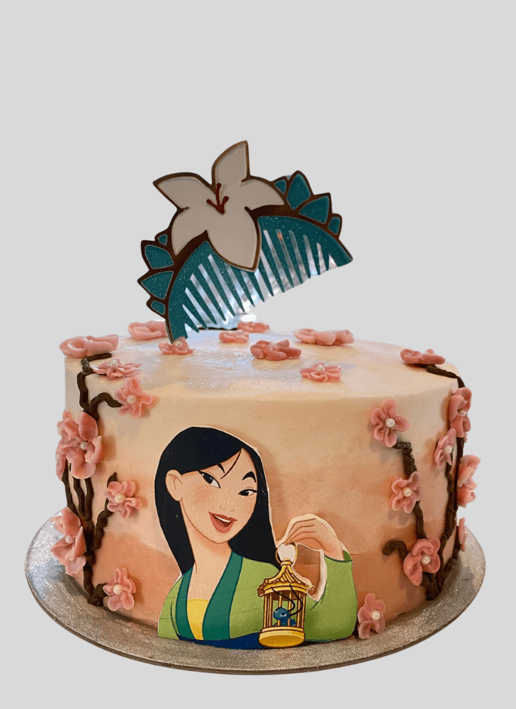 Fine Mulan Cake