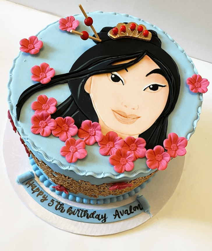 Lovely Mulan Cake Design