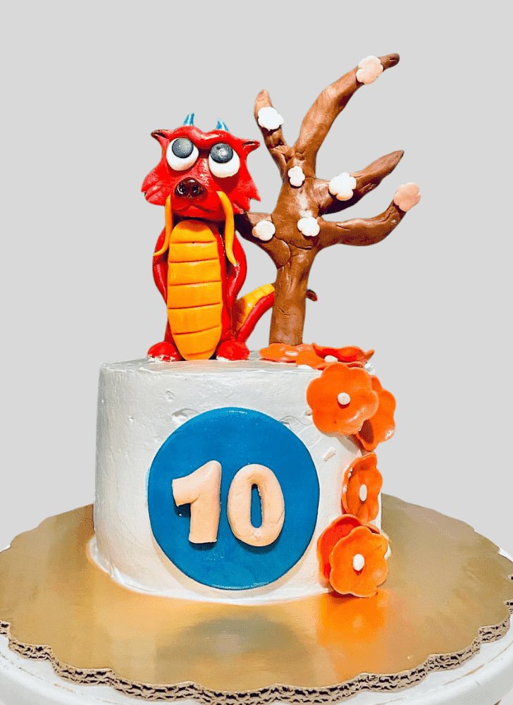 Divine Mushu Cake