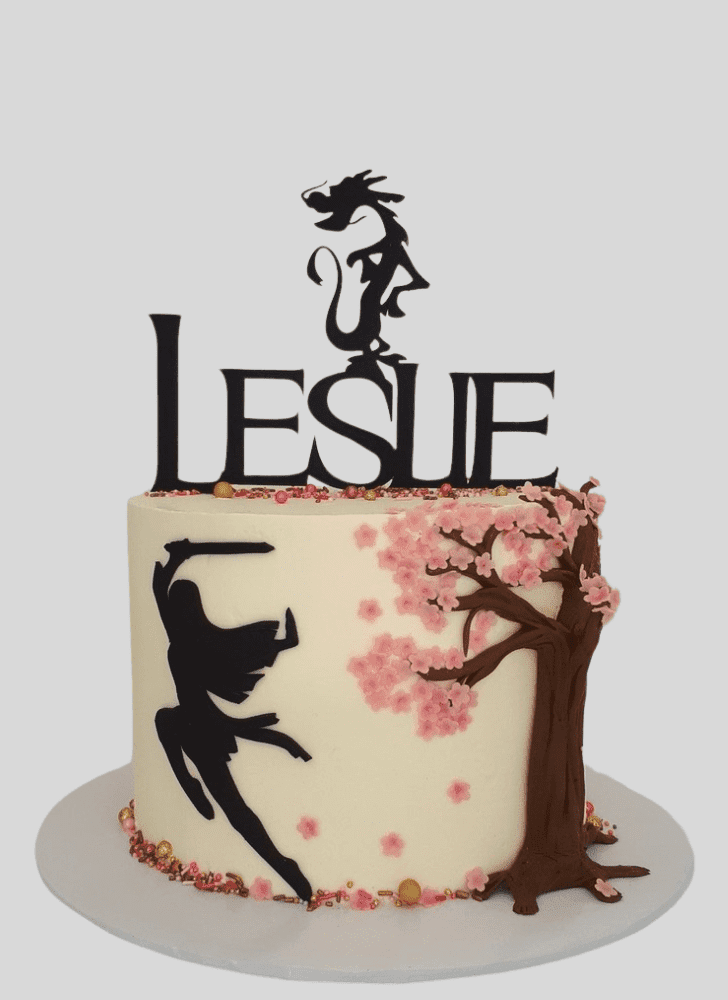 Exquisite Mushu Cake