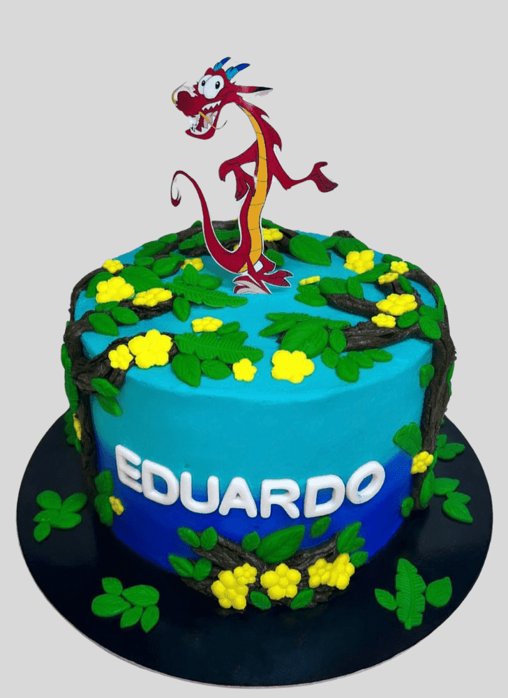 Stunning Mushu Cake