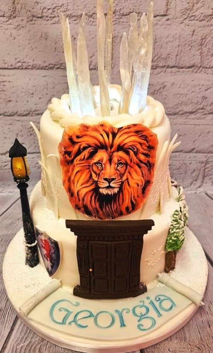 Marvelous Narnia Cake