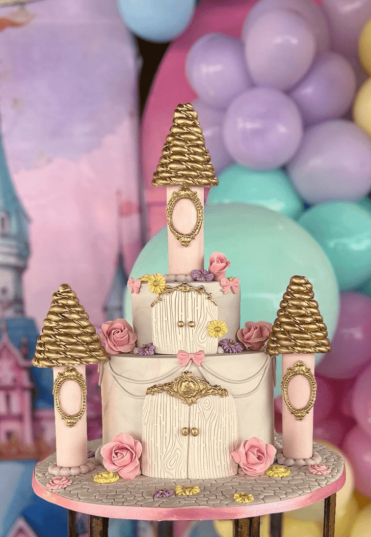 Magnetic New Castle Cake