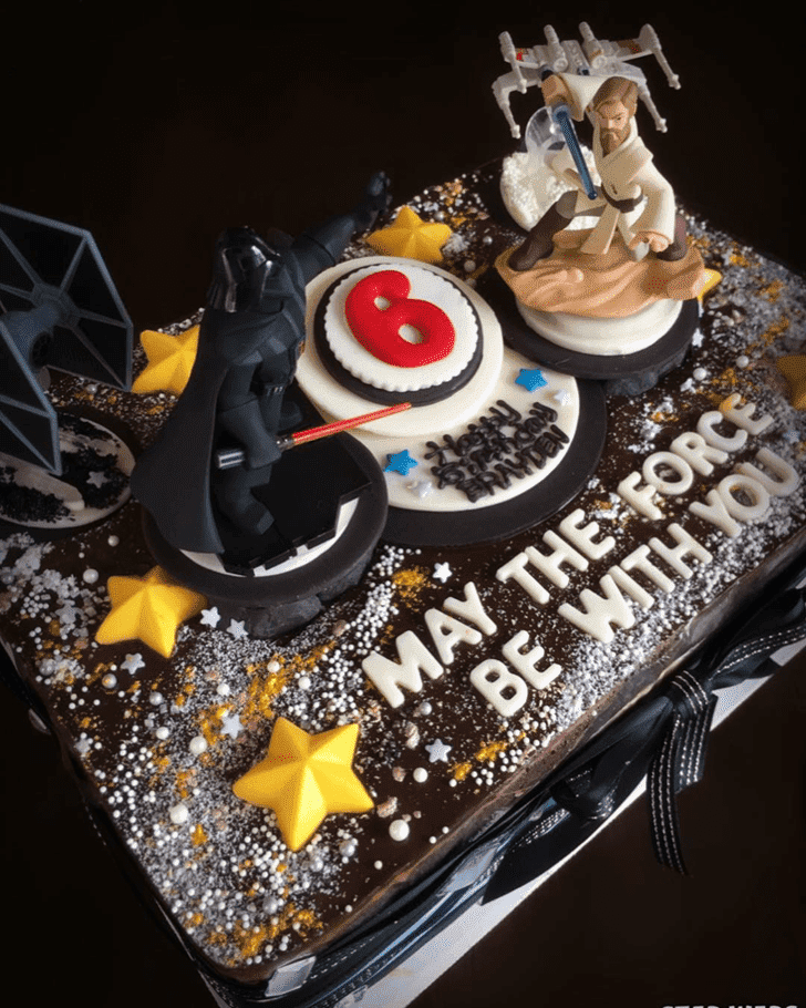Appealing Obi-Wan Kenobi Cake