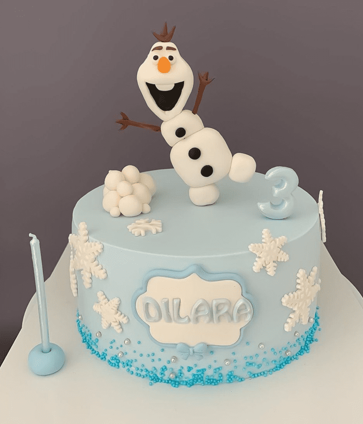 Cute Olaf Cake