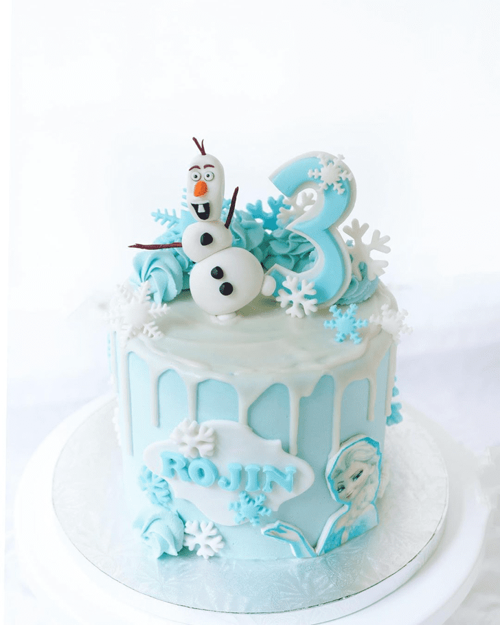 Good Looking Olaf Cake