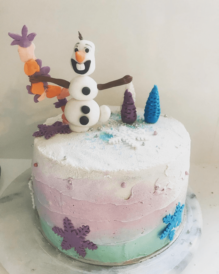 Graceful Olaf Cake