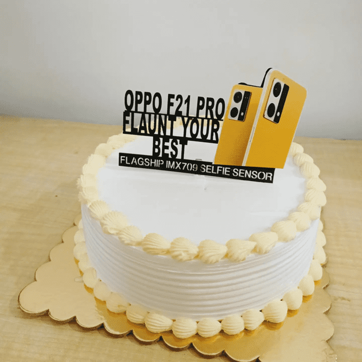 Fine Oppo Cake