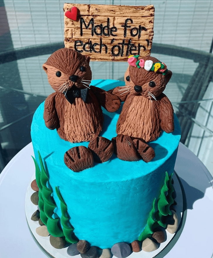 Alluring Otter Cake