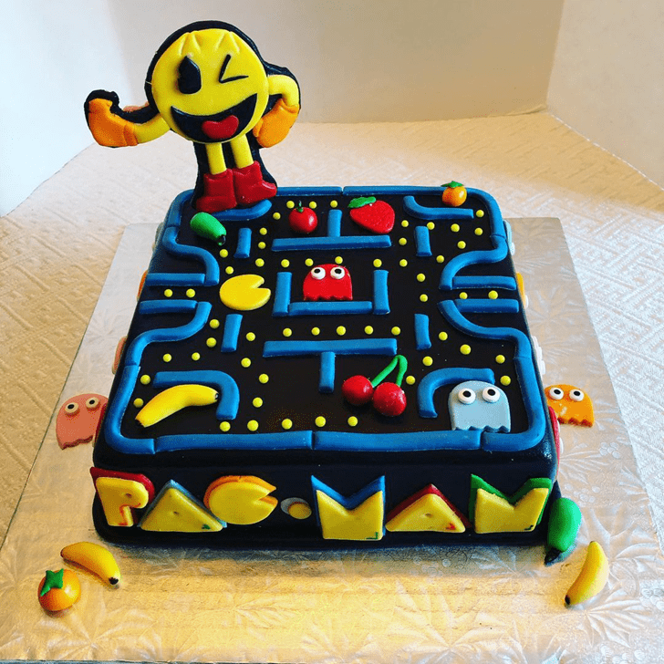 Good Looking PacMan Cake