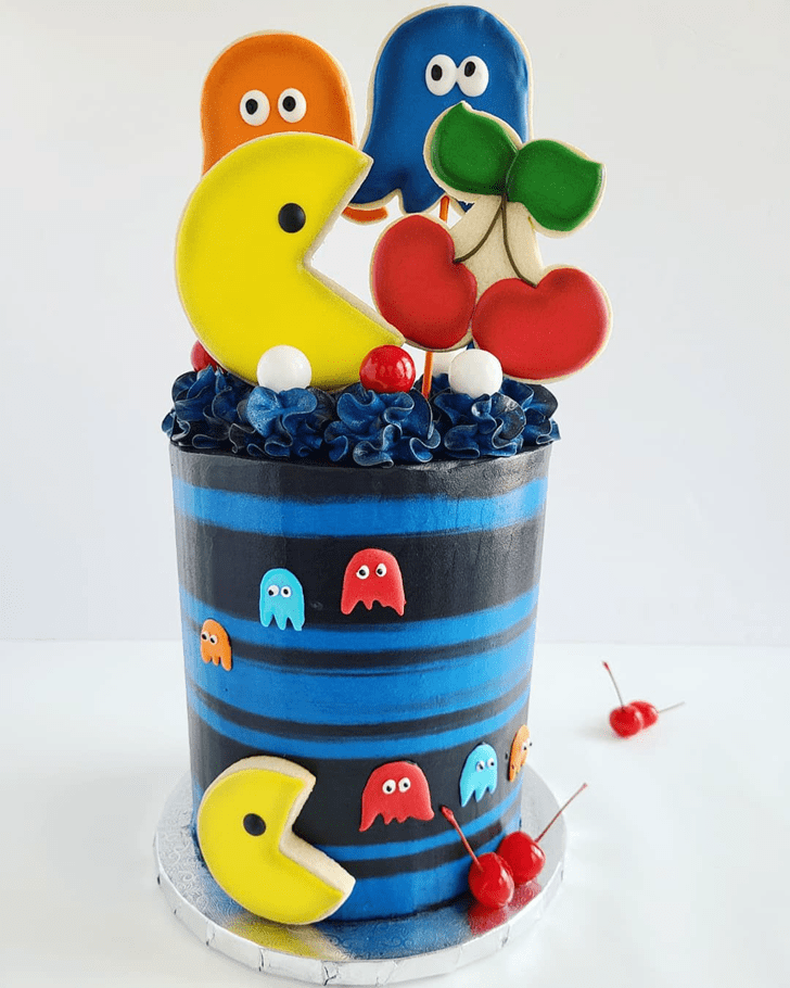 Wedding cake made from 80 Pac-Man cupcakes | TechCrunch