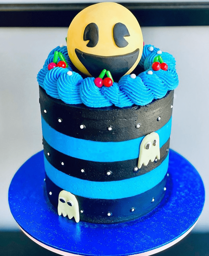 Splendid PacMan Cake