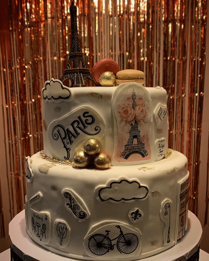 Comely Paris Cake
