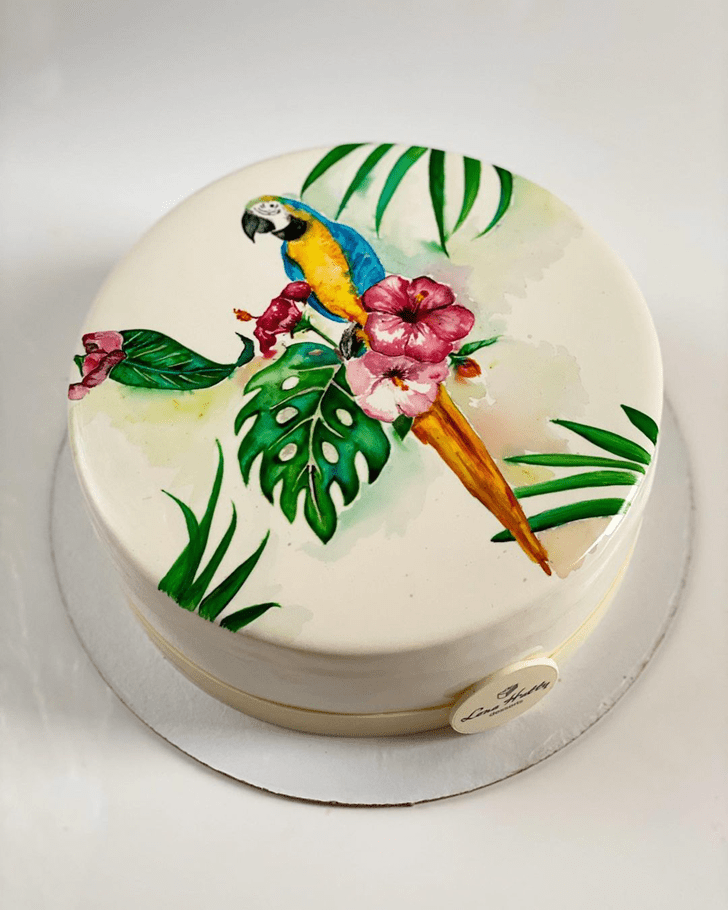 Fascinating Parrot Cake