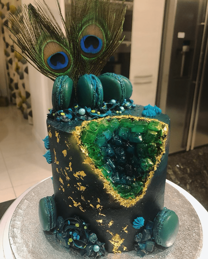 Admirable Peacock Cake Design