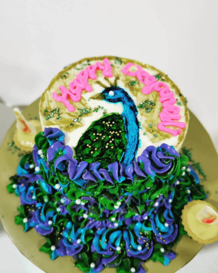 AnPeacockic Peacock Cake
