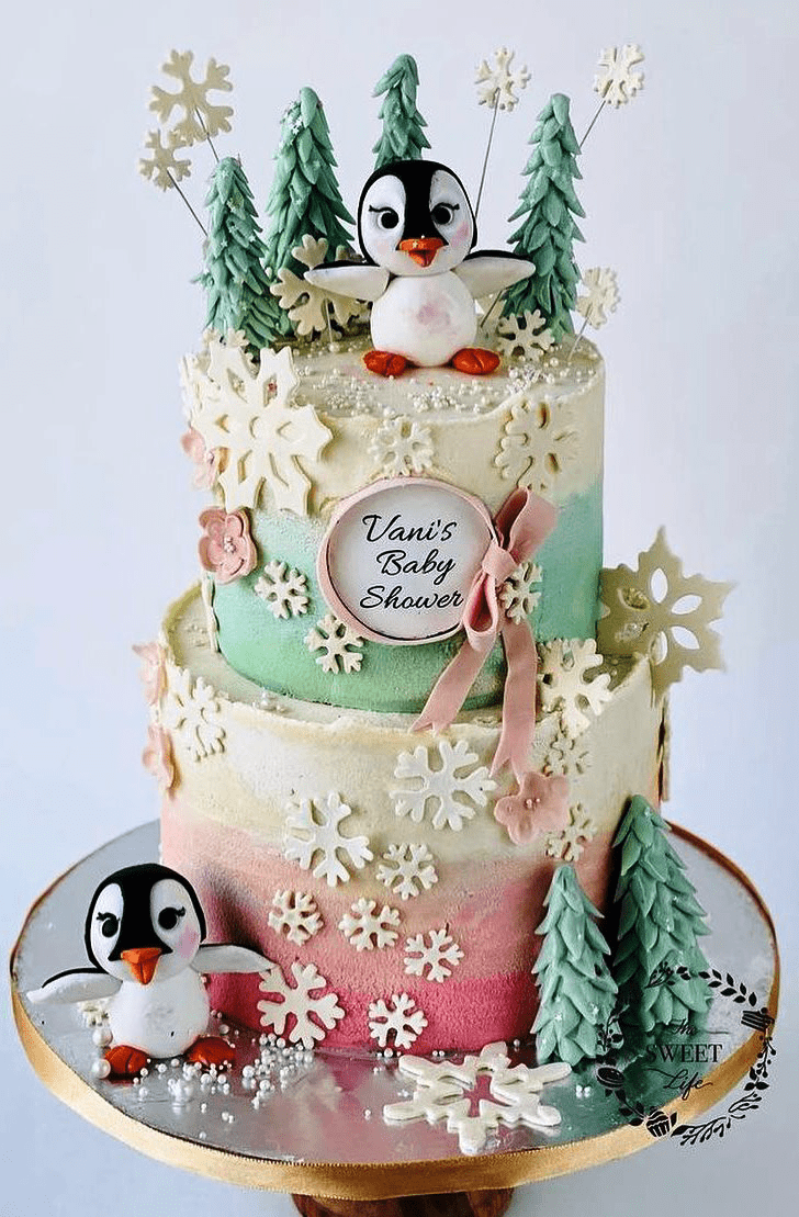 Comely Penguin Cake