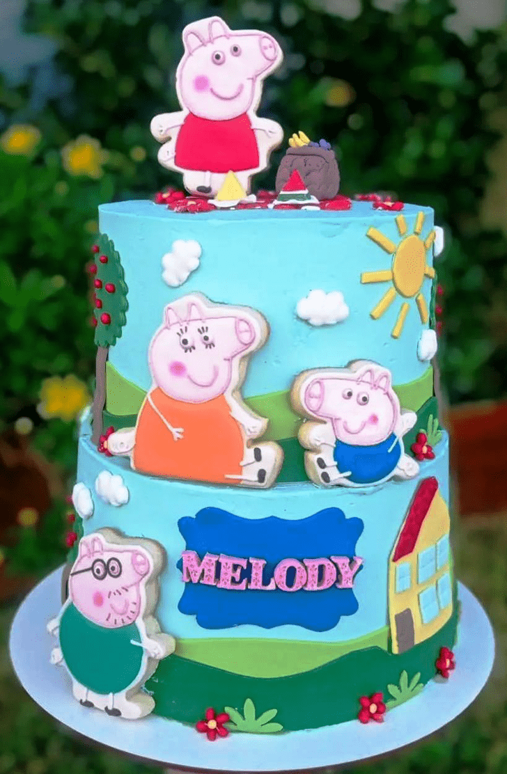 Delicate Peppa Pig Cake