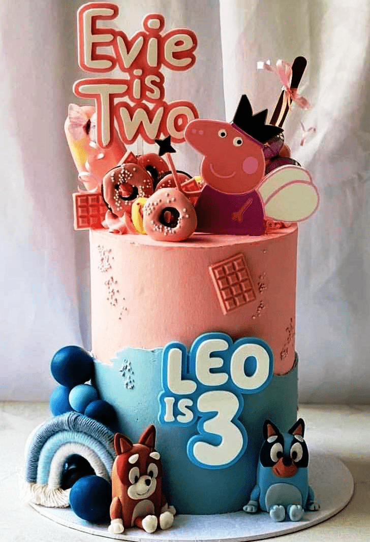 Enticing Peppa Pig Cake