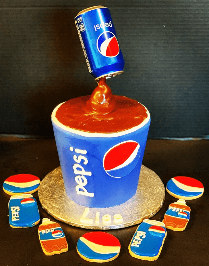 Ravishing Pepsi Cake