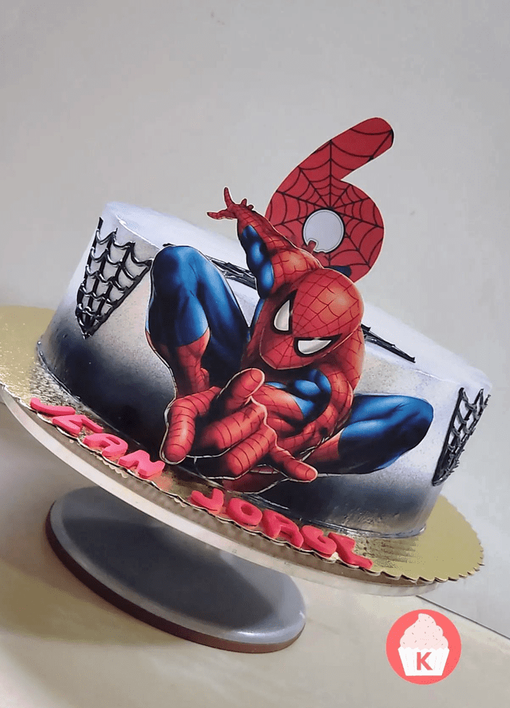 Nice Peter Parker Cake