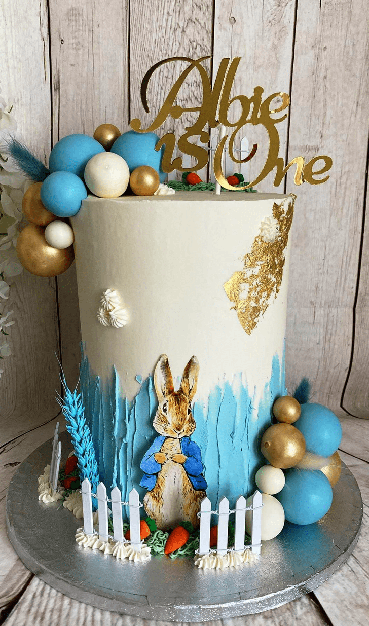 Gorgeous Peter Rabbit Cake