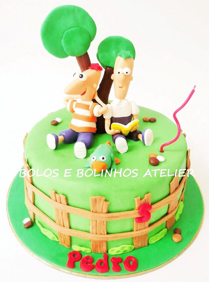 Adorable Phineas and Ferb Cake