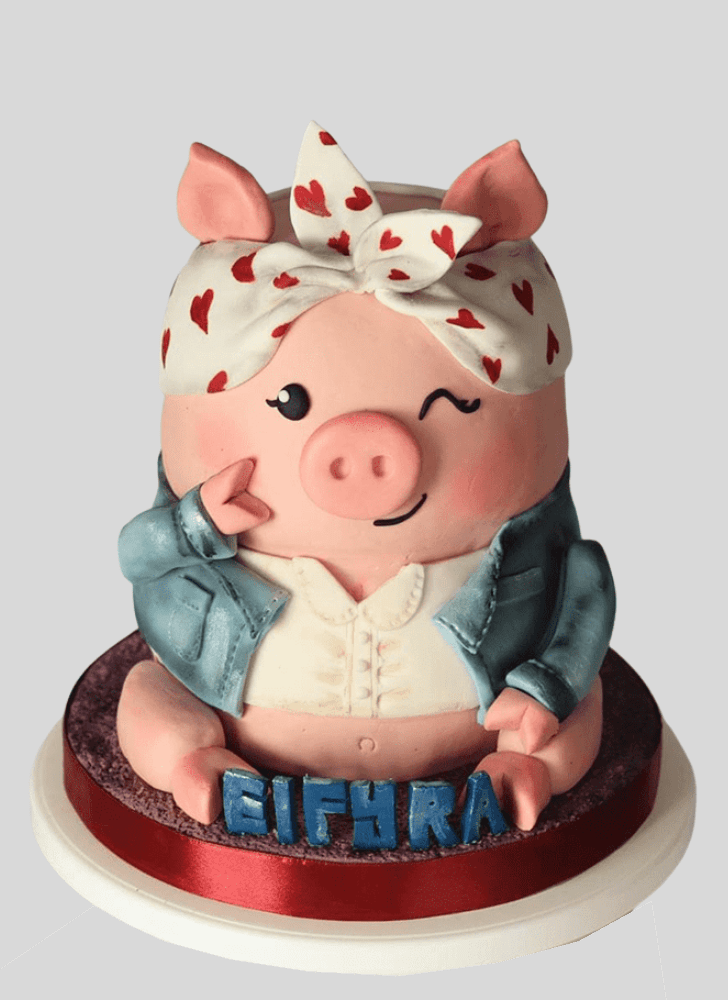 Enticing Pig Cake