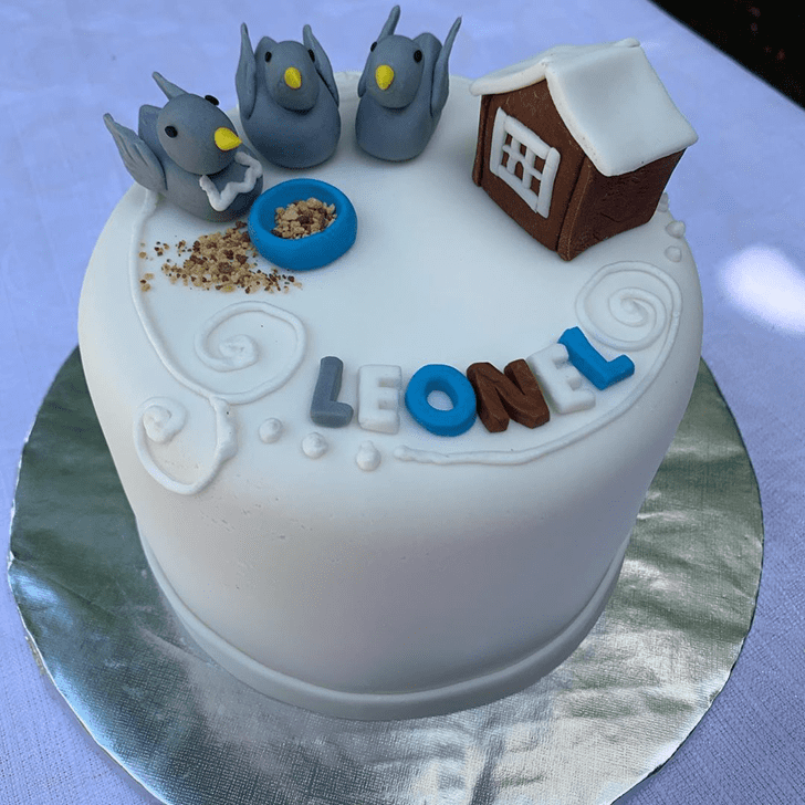 Pigeon Edible Icing Cake Topper 03 – the caker online
