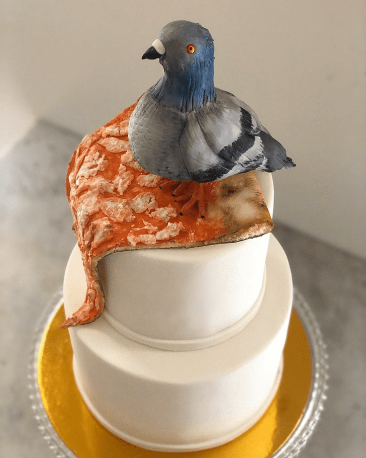 Ravishing Pigeon Cake