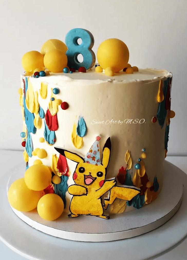 Comely Pikachu Cake