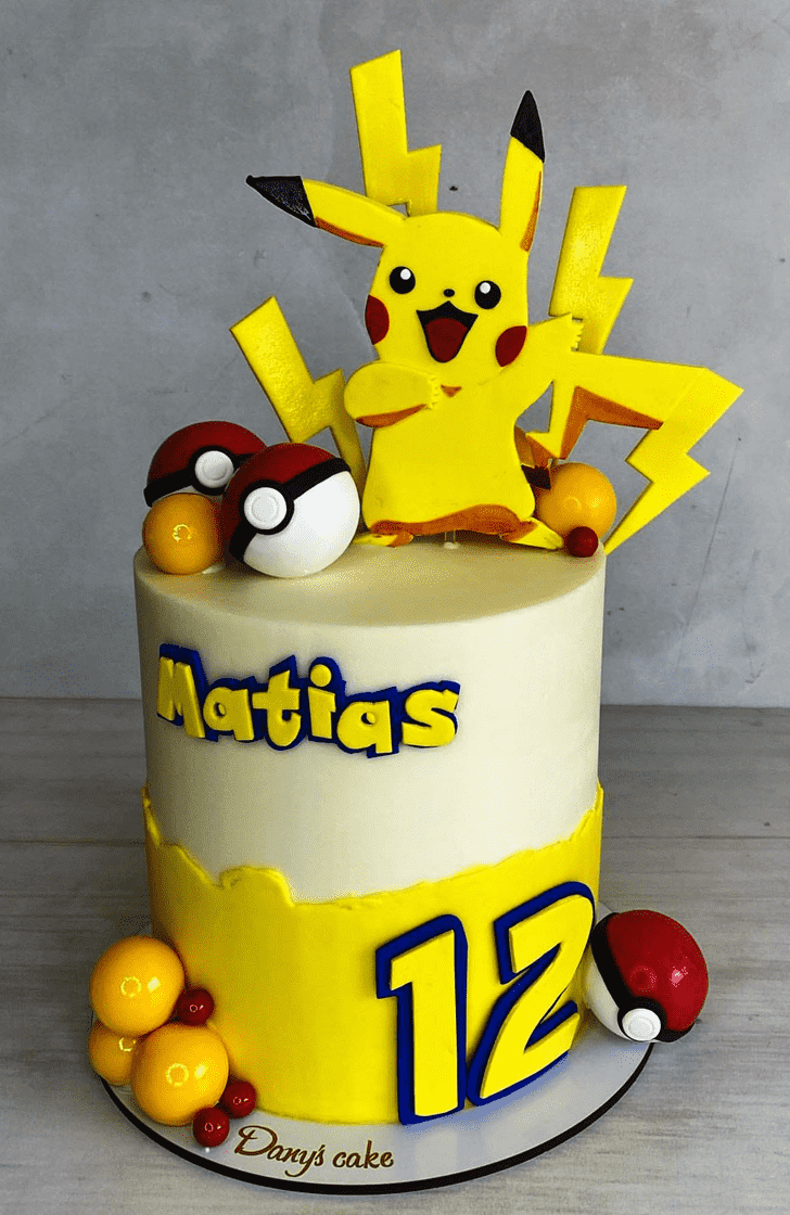 Fair Pikachu Cake