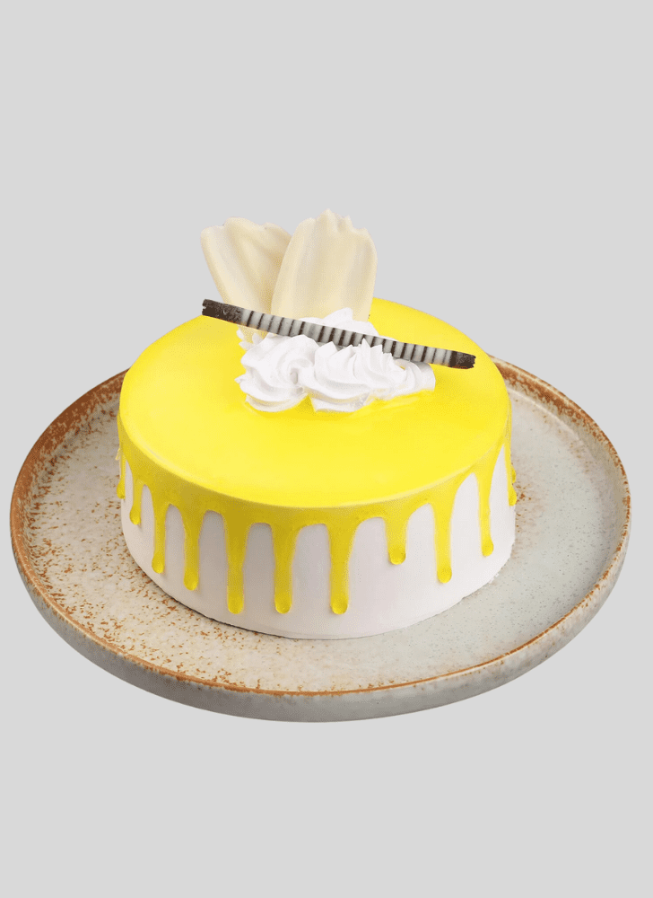 Lovely Pineapple Cake Design
