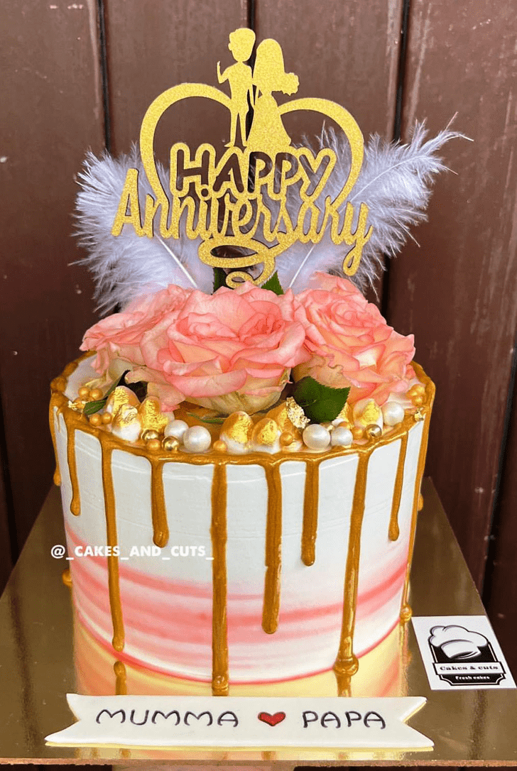 Pretty Pink Rose Cake