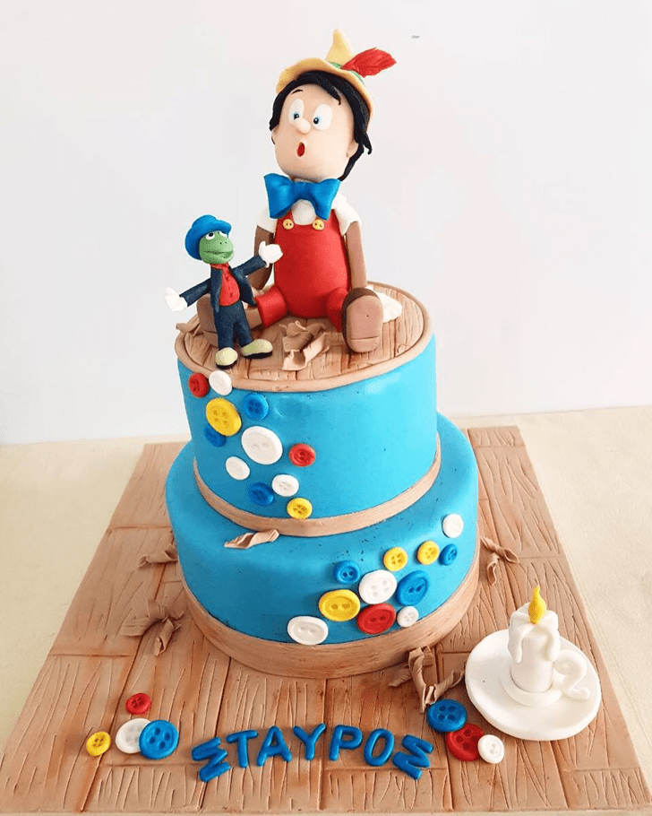 Inviting  Pinocchio Cake