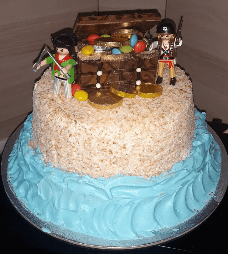 Pretty Pirate Cake