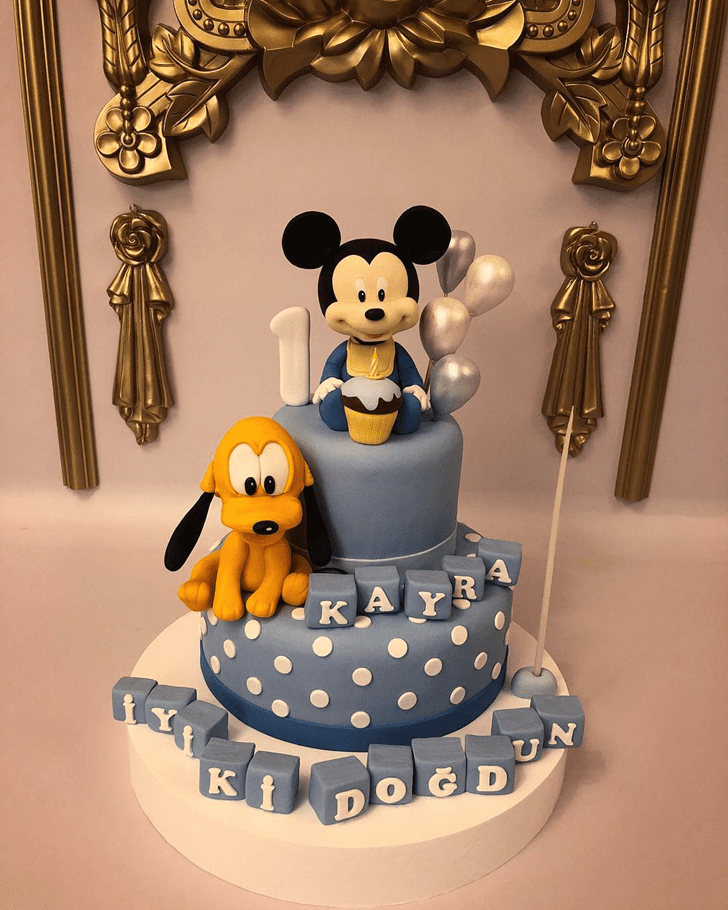 Adorable Disneys Pluto Cake