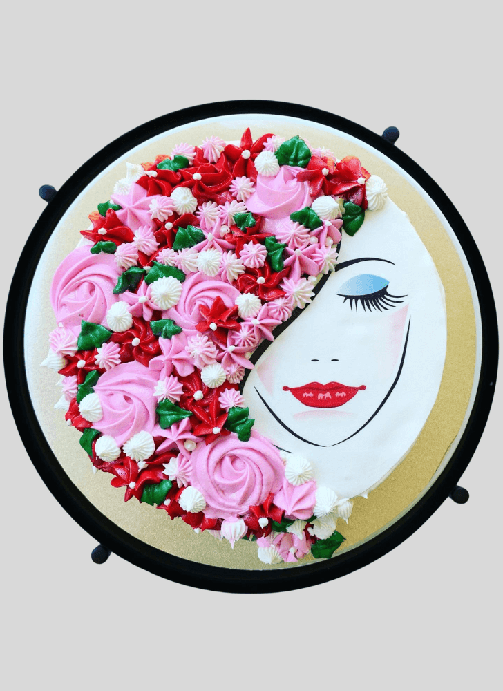 Resplendent Pretty Woman Cake