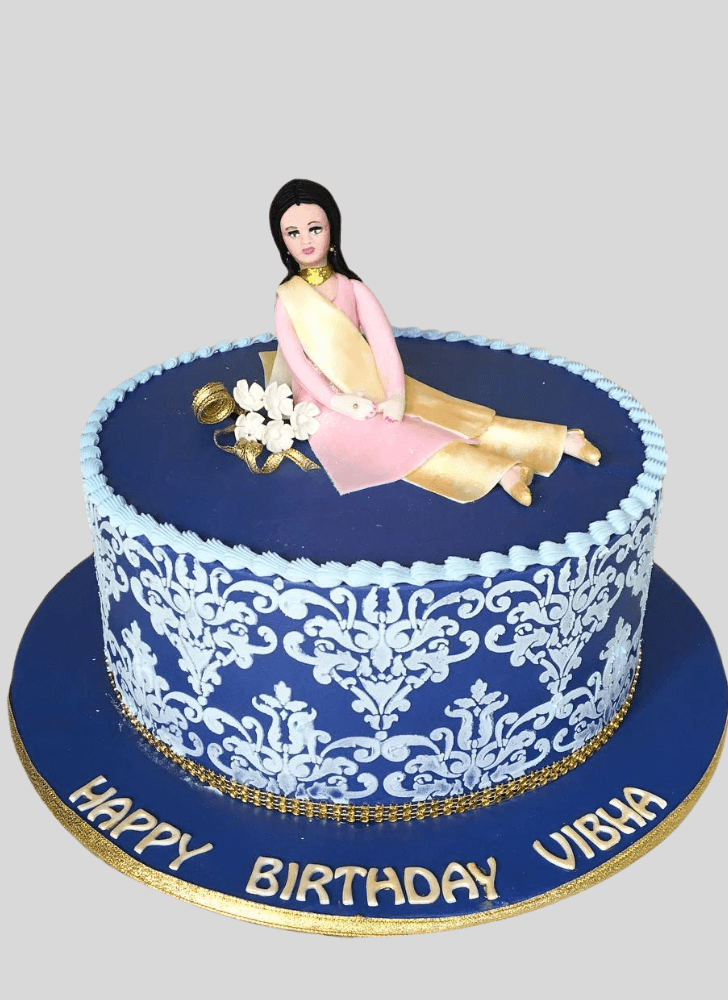 Slightly Pretty Woman Cake