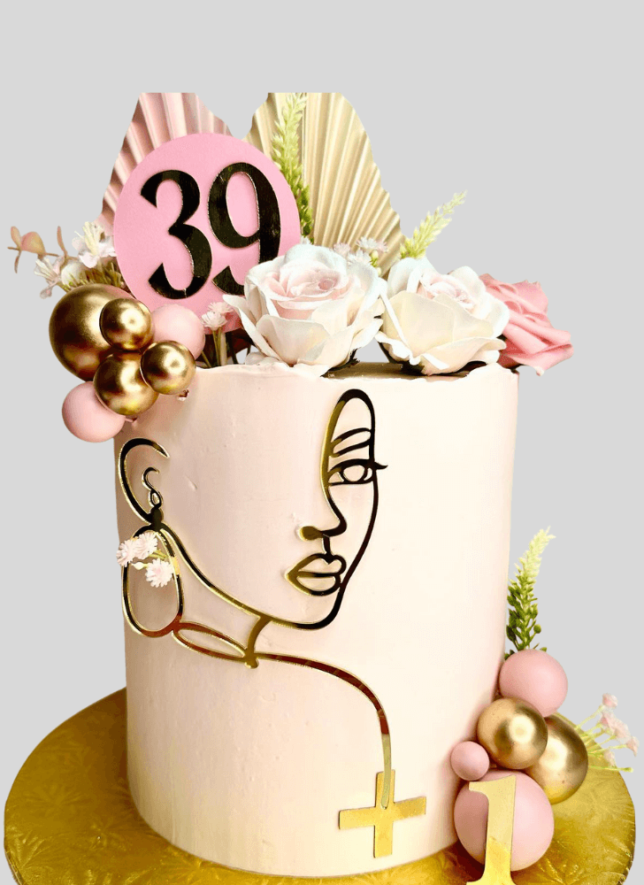 Splendid Pretty Woman Cake