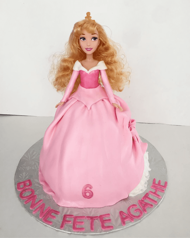 Nice Princess Aurora Cake