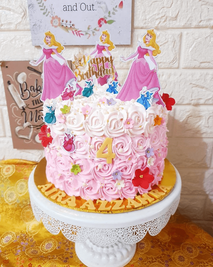 Wonderful Princess Aurora Cake Design
