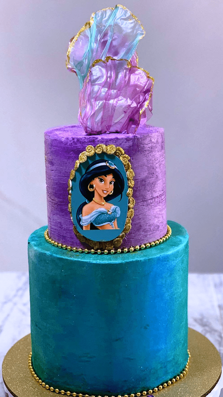 Lovely Princess Jasmine Cake Design